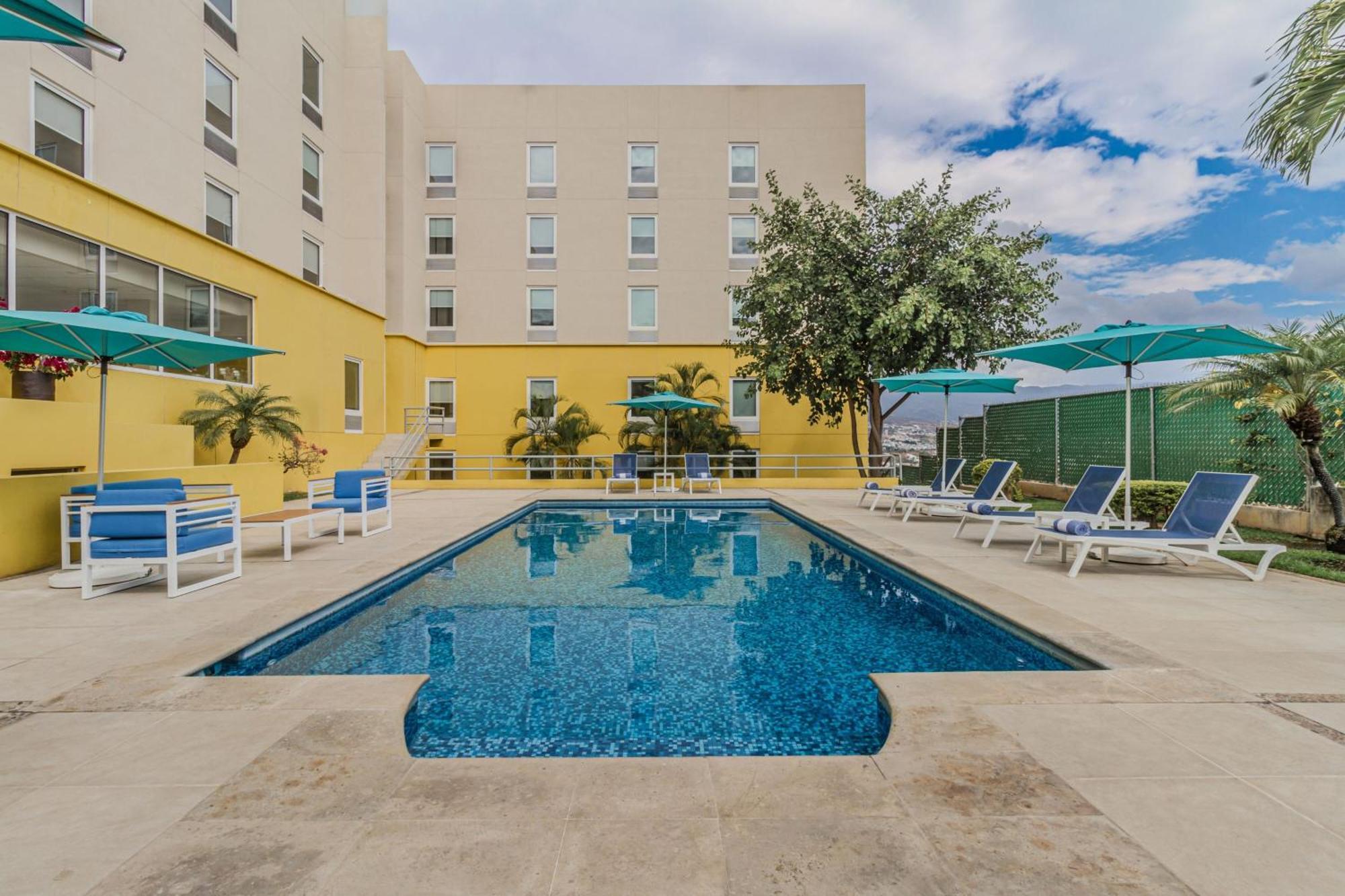 City Express By Marriott Tuxtla Gutiérrez Exteriér fotografie