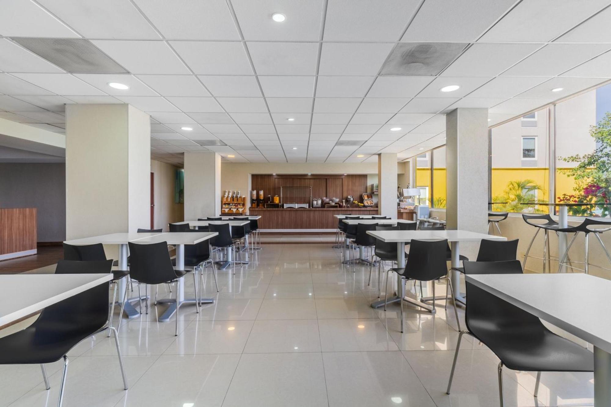 City Express By Marriott Tuxtla Gutiérrez Exteriér fotografie