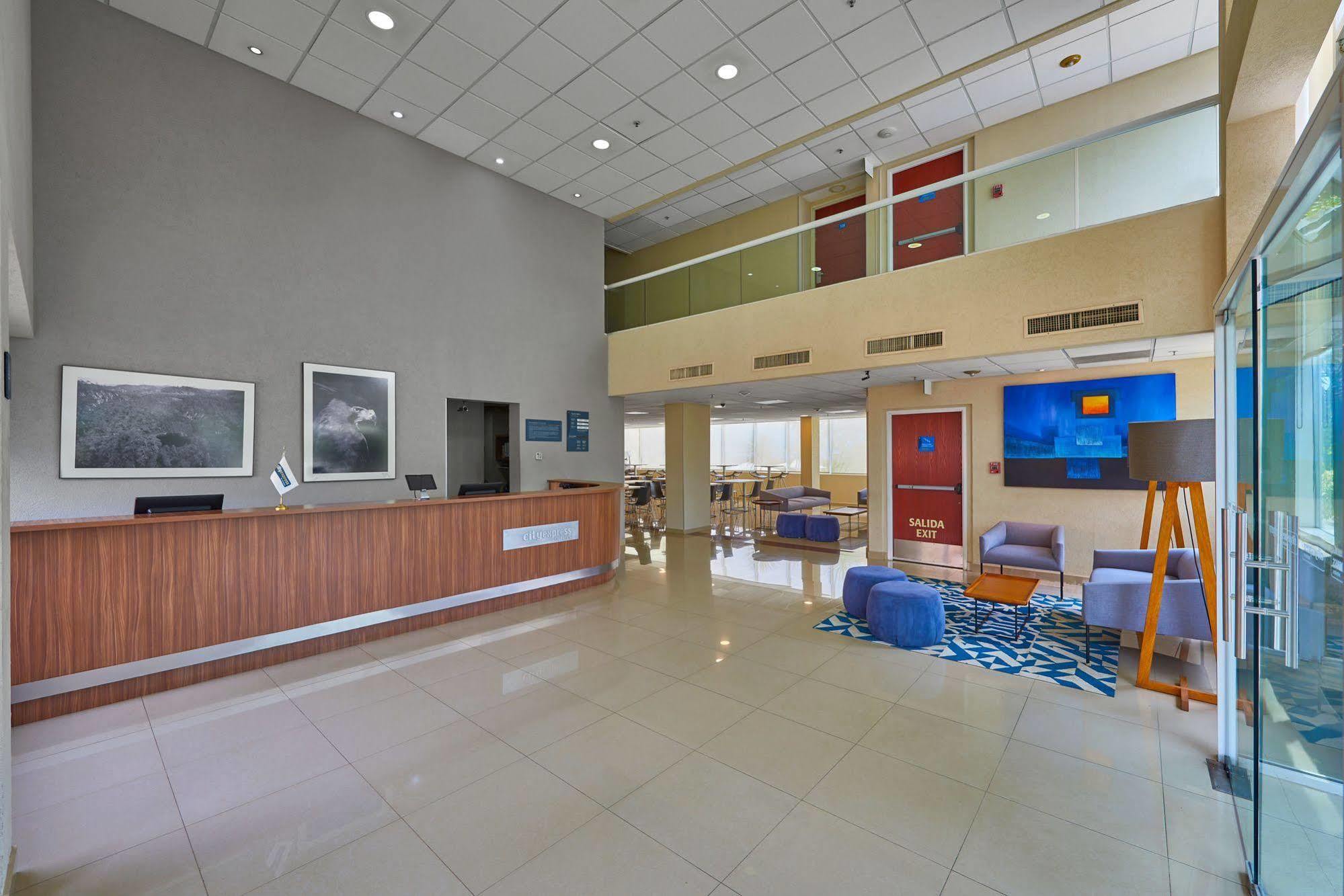 City Express By Marriott Tuxtla Gutiérrez Exteriér fotografie